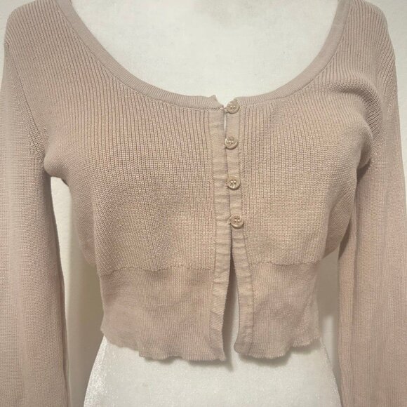 beige tan nude zara cropped cardigan sweater size M • good preowned condition wi - Picture 2 of 9